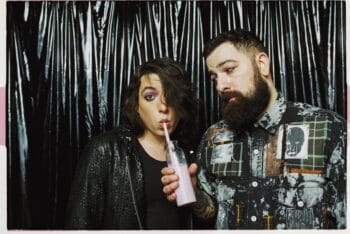 Fenômeno no TikTok, Loveless revela o single “Picasso”