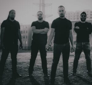 “Legión libera seu poder musical com ‘Migrantes’: uma jornada profunda pelas histórias de migração”