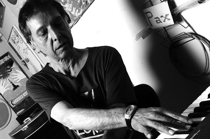 Indicação de Filme: Loki – Arnaldo Baptista (2008)