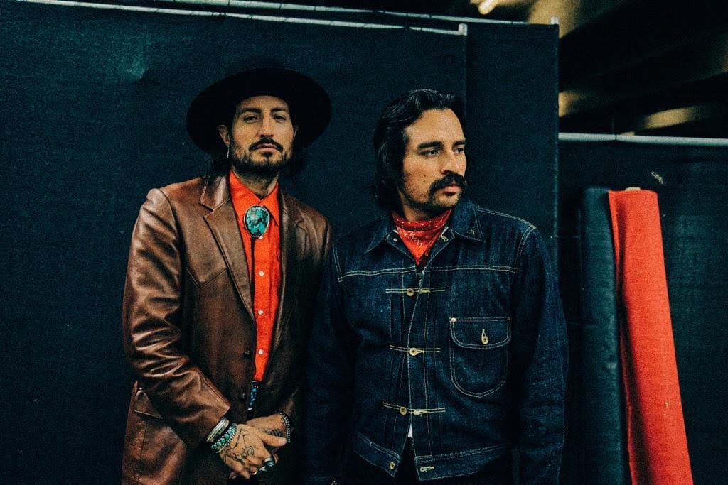 Duo Hermanos Gutiérrez e Renato Teixeira se apresentam nesta quarta (22) no Cine Joia, em São Paulo