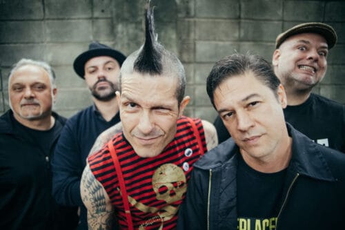 Blind Pigs faz show gratuito neste domingo no Tendal da Lapa em São Paulo