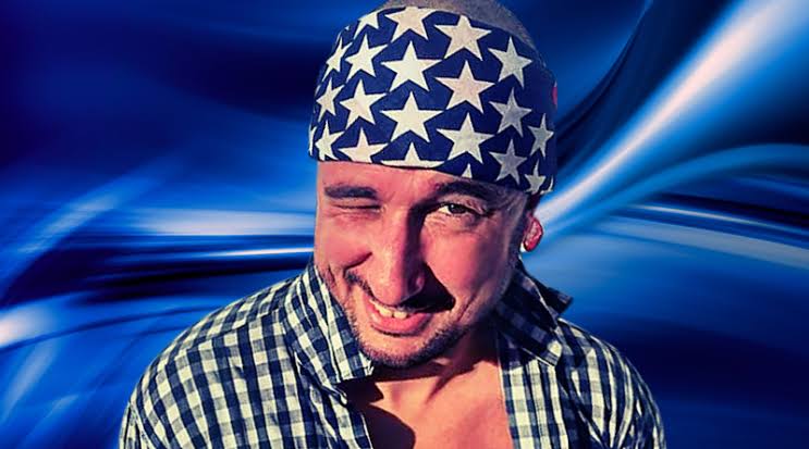 “Bom Te Ver”: Rei Filho celebra o reencontro em nova balada rock