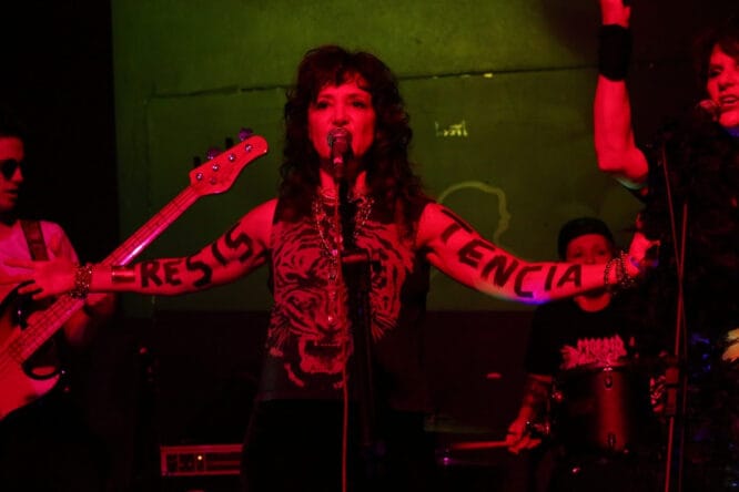 Lagarta Alada lança o primeiro single, Boneca Vodu