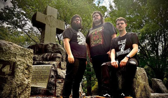 MAMMOTH CARAVAN lança vídeo para “Siege in the Stars”