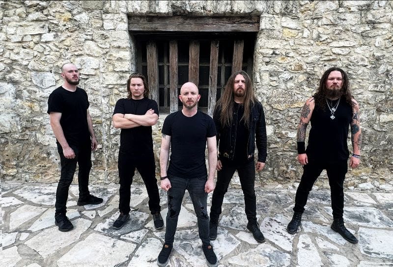 WAR CURSE lança “Illusion Of Choice” (remix do Crush Factory)