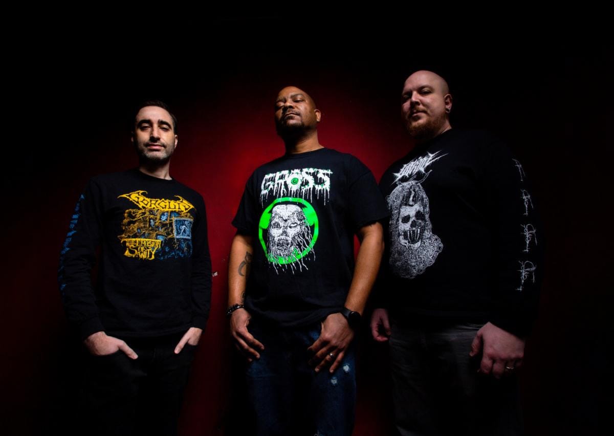 OWDWYR comemora um ano de Receptor com edição instrumental