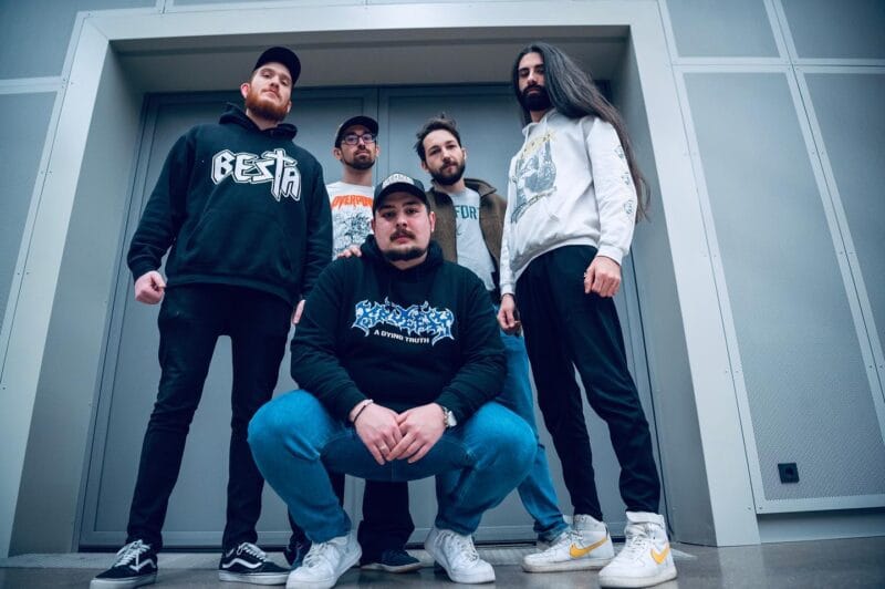 BLANKET HILL apresenta o single ‘EAU ROUGE’ do álbum “THE ASH THAT SHALL REMAIN”