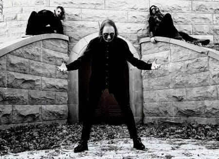 A Profundidade Abissal do Desespero: Vile Eyes nos convida a mergulhar em ‘An Ocean of Sorrow’