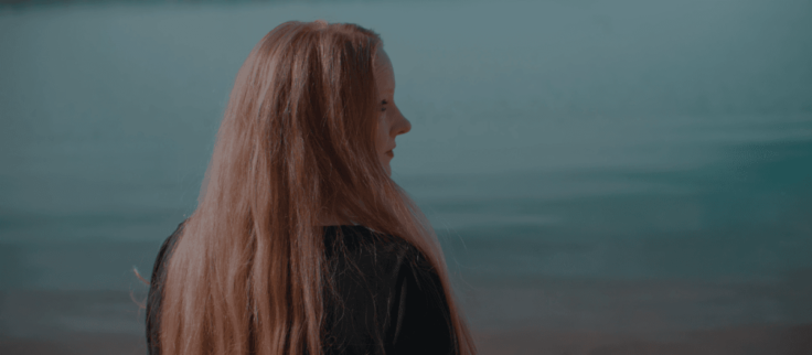 TALIA HOIT lança novo single emocionalmente poderoso “BEAUTIFUL” – já disponível com cd de faixa bônus + lyric video