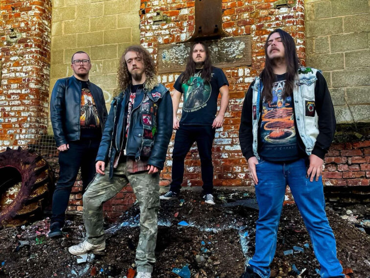 A máquina de thrash britânica Hellbearer libera a força de Darker Fates em 17 de outubro