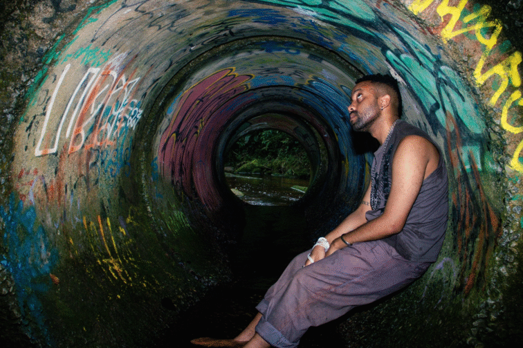 Mulato estreia com uma balada Dream Pop Caipira em “Criatura”.