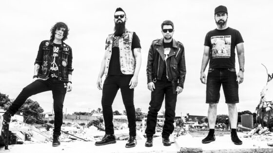 Cruento Comemora 10 Anos Lançando Camiseta Exclusiva e Prepara o Terreno para Novo Álbum de Crust Punk