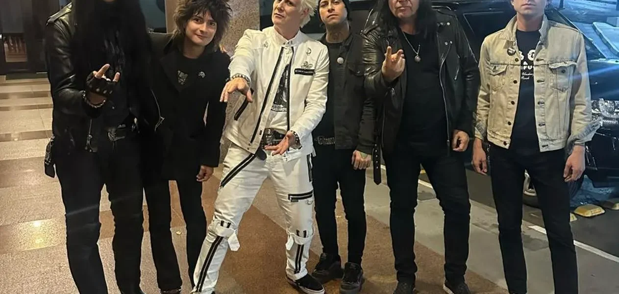 Supla e Os Punks de Boutique lança single feat. com integrantes do The 69 Eyes "Trip Scene".