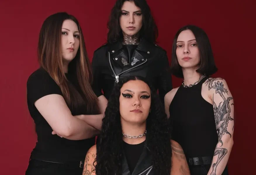 Conheça Victoria Villarreal, a nova guitarrista oficial da Crypta.