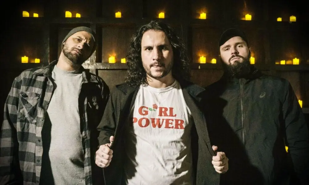 A banda Mad Sneaks lança o clipe de 'Coma', uma reflexão visual e sonora sobre a rotina e o automatismo