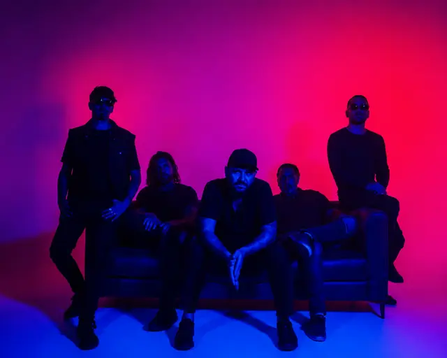 Conheça o Consequence of Energy e seu álbum de estreia "We Are One"