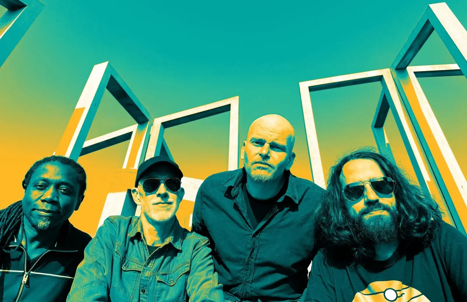 A banda holandesa Mount Turmoil anuncia seu álbum de estreia "Peak Living" para junho de 2026.