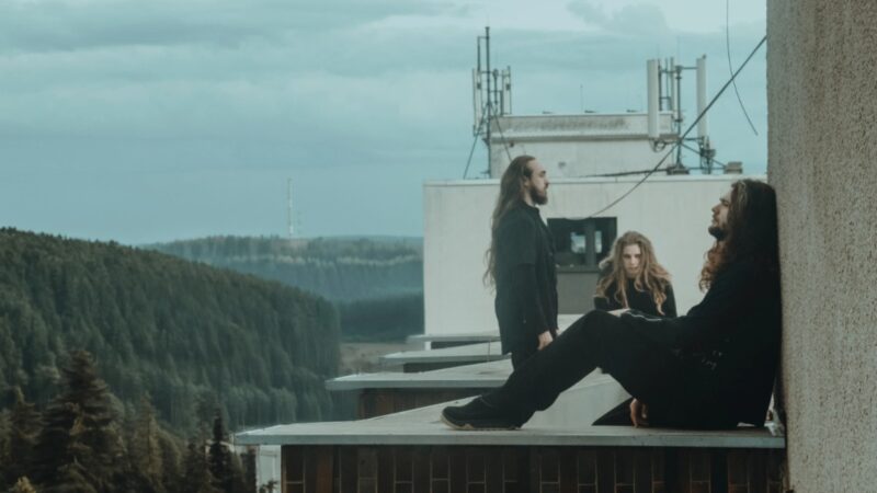 [Fora do Radar ]De volta com “Desperate For A Drop”, os eslovacos da Wolnera consolidam transição para o Metal Moderno